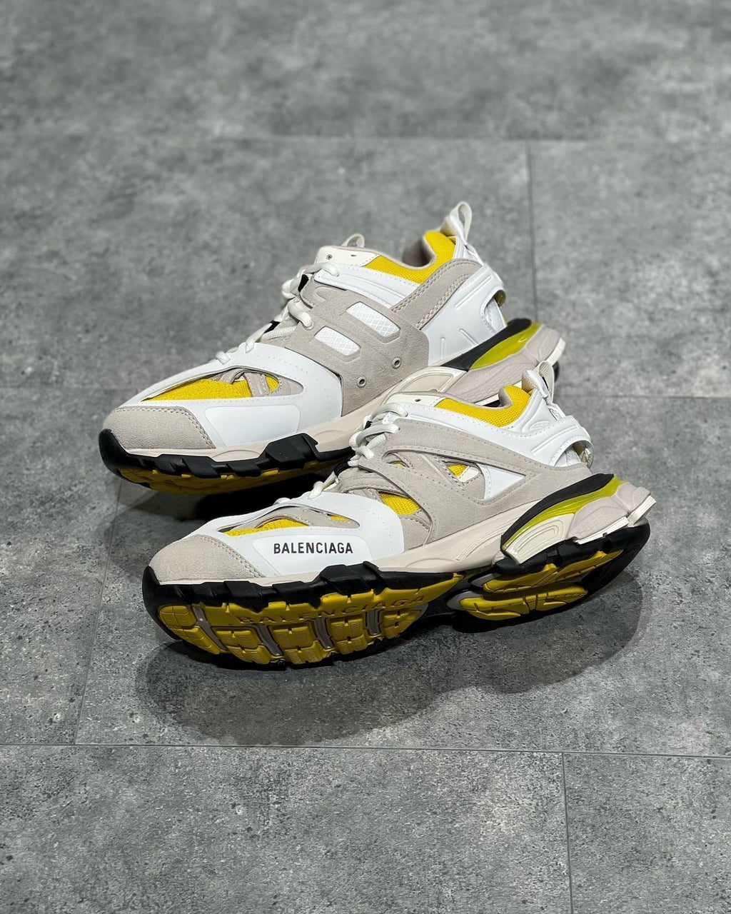 BLCG Sneakers