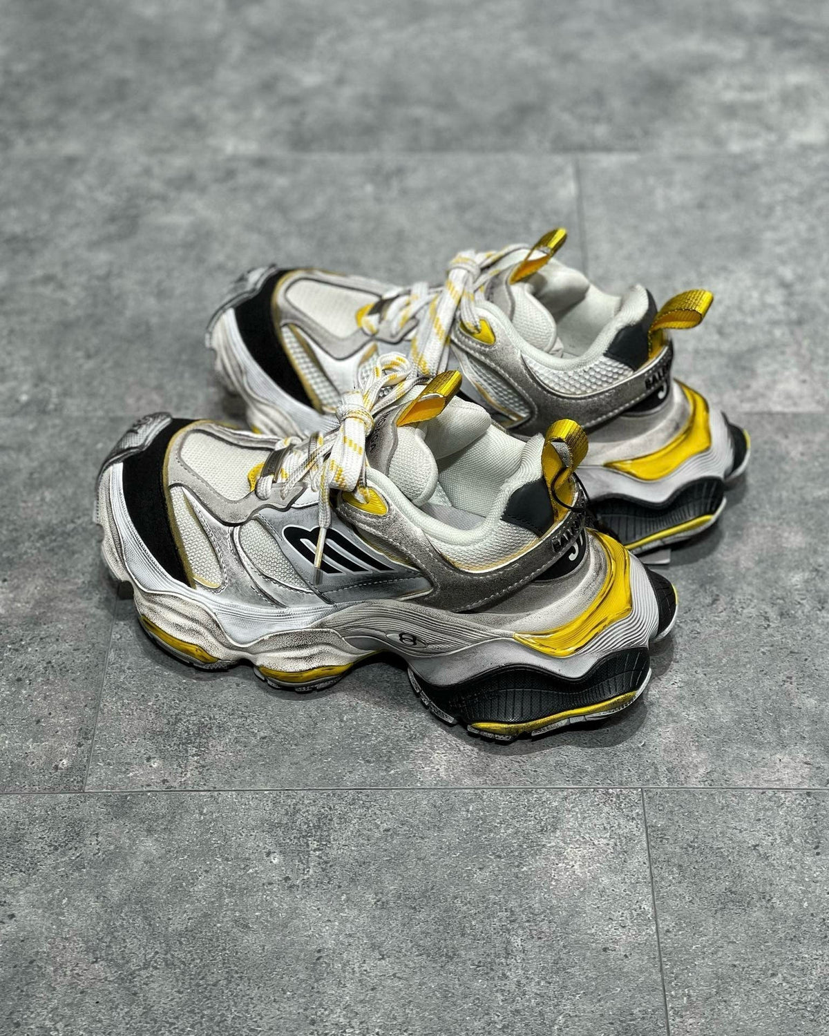 BLCG Sneakers