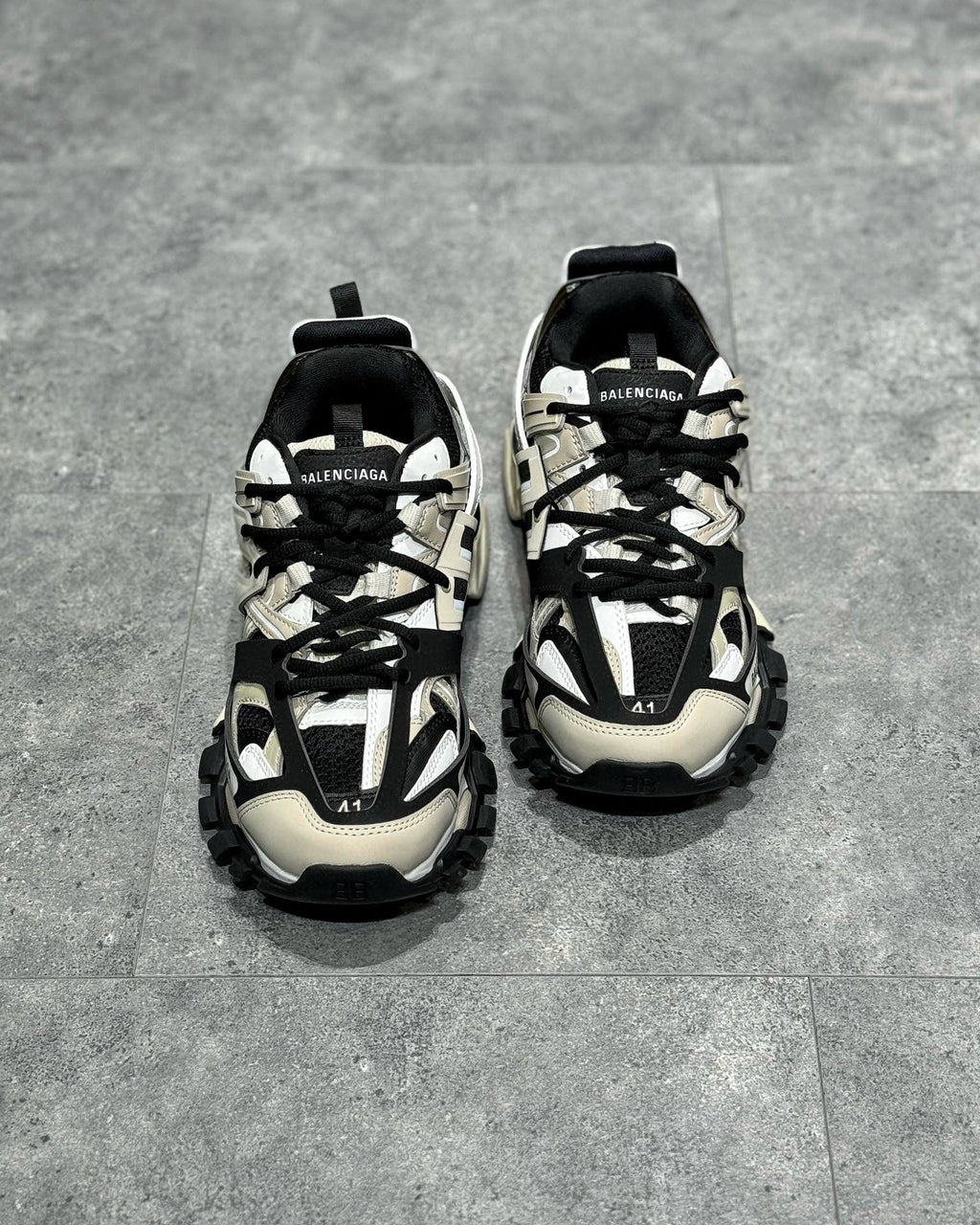 BLCG Sneakers