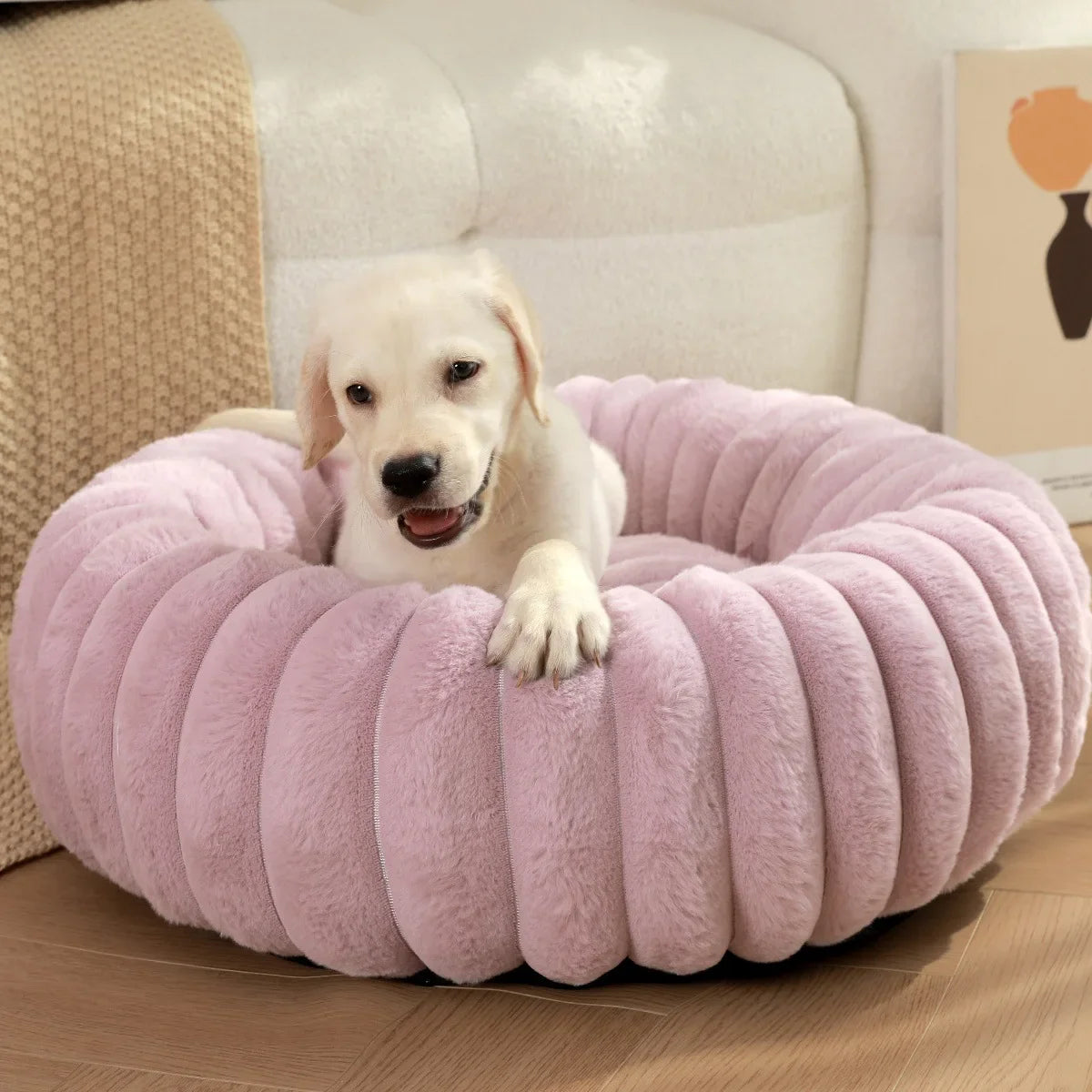 SnuggleNest Plush Pet Bed - Cozy Winter Retreat for Cats and Dogs