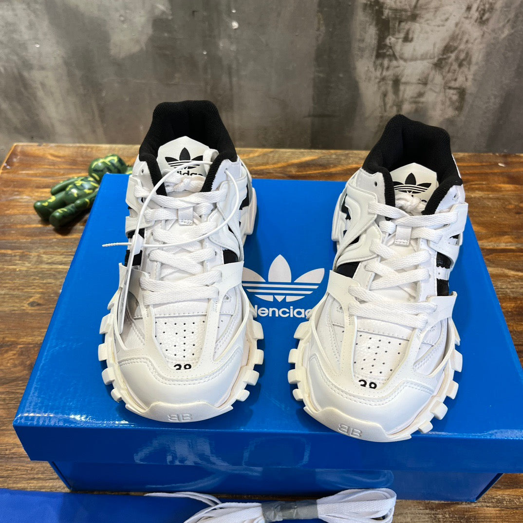BLCG Sneakers