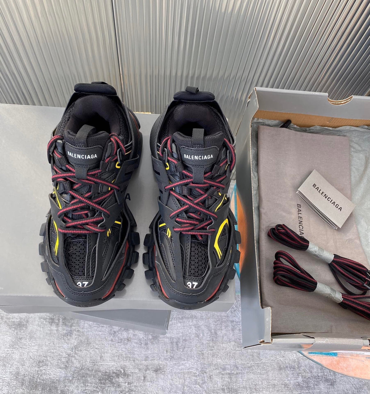 BLCG Sneakers