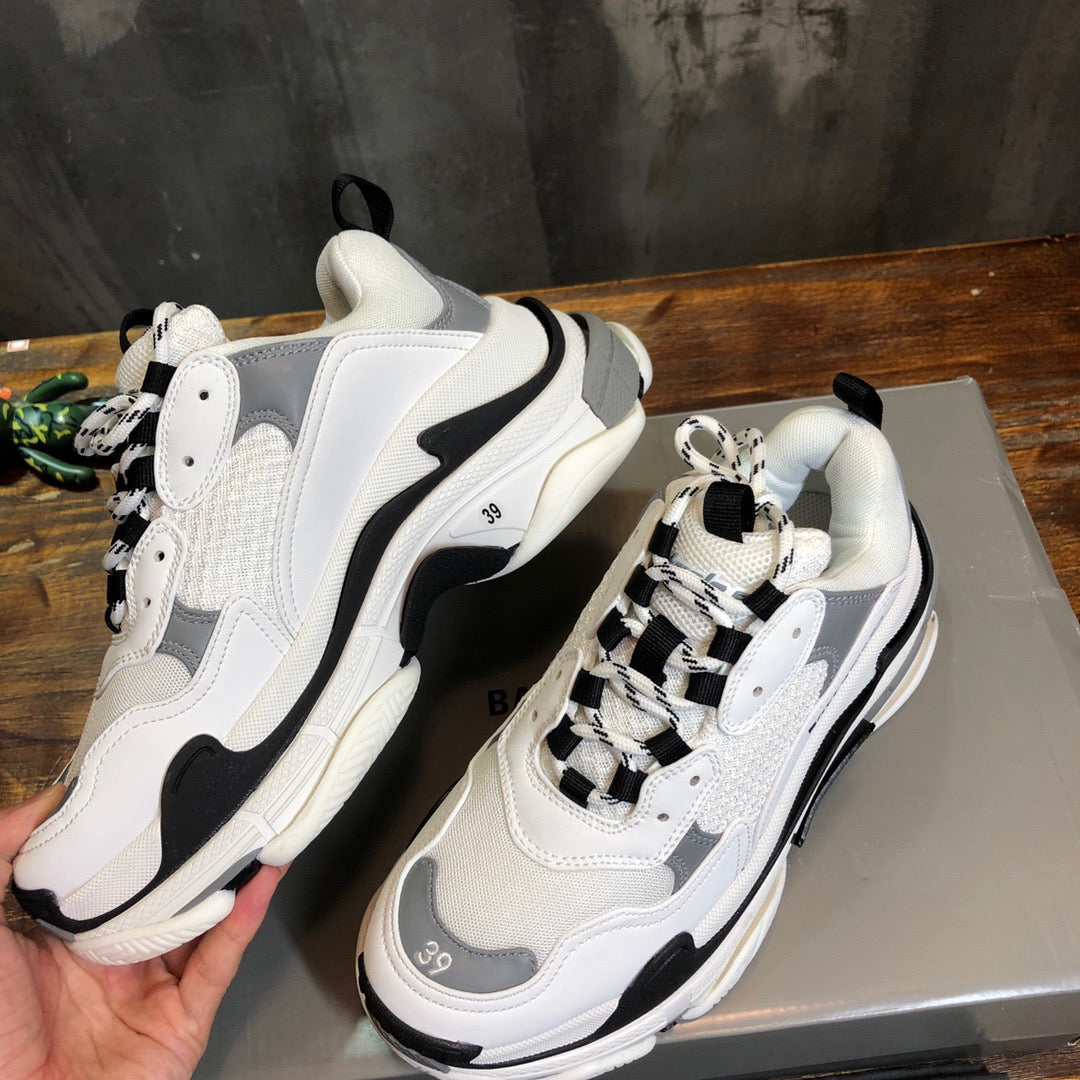 BLCG Sneakers